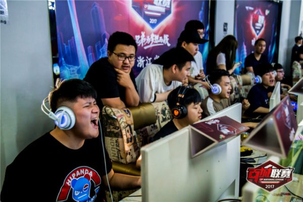 力的俱乐部 力的俱乐部